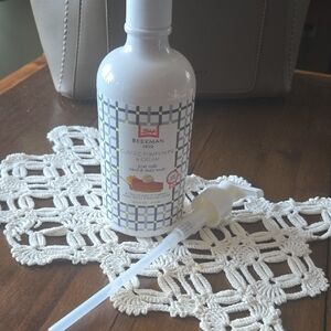 Beekman 1802 Classic Pumpkin Pie Cream - White and Cream